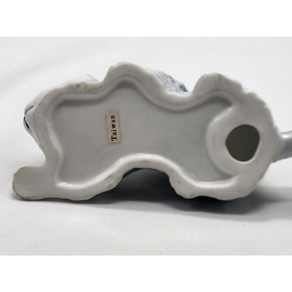 Danbury Mint Miniature Cats of Character - Picture 9 of 12